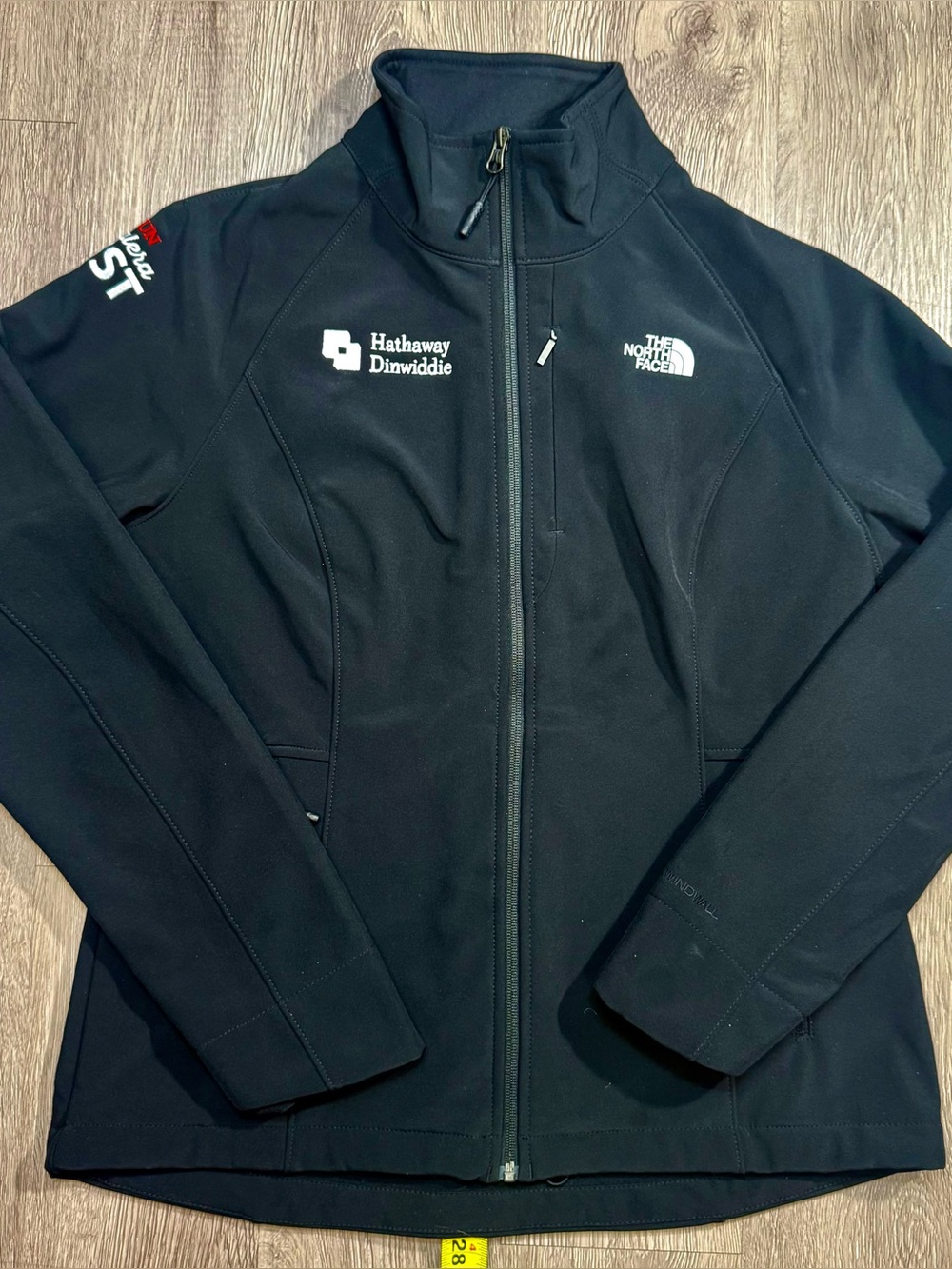 NWT 
The North Face 
Women’s / ladies Apex Barrier, soft shell jacket size large